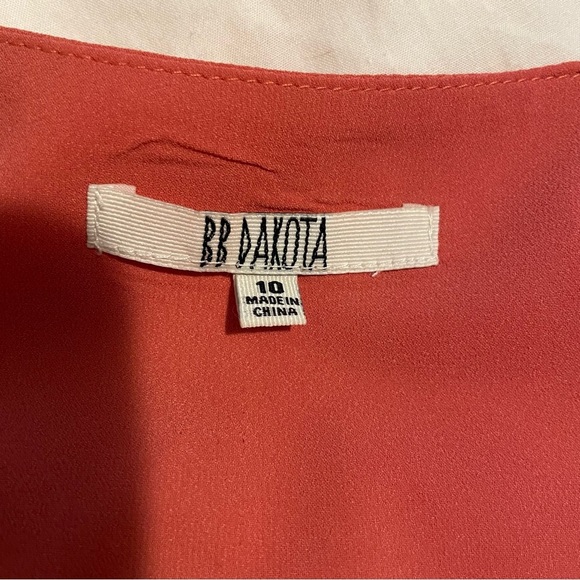 BB Dakota Dress - Picture 4 of 10